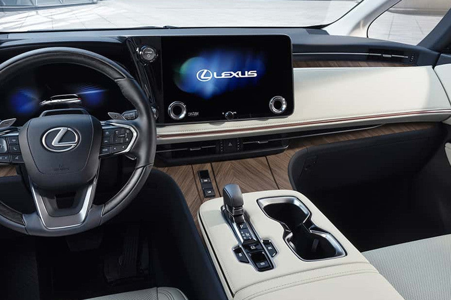 Lexus LM