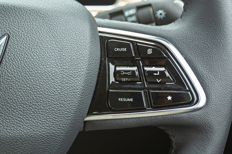 Mahindra XUV700