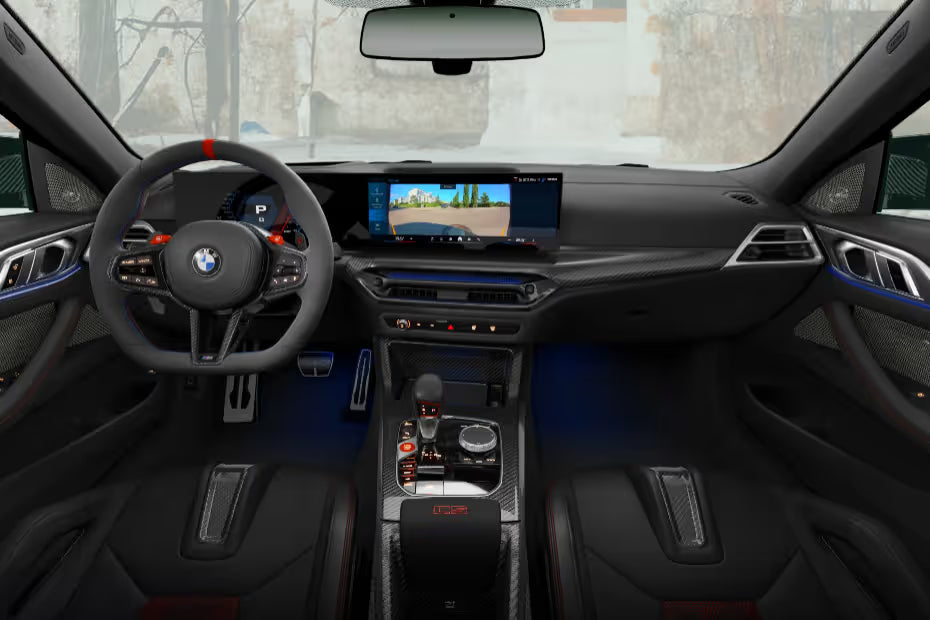 BMW M4 CS