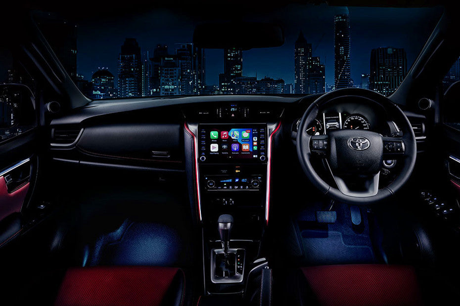 Toyota Fortuner Legender