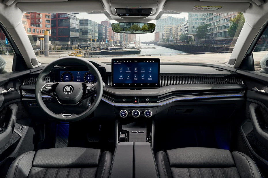 Skoda Superb 2025