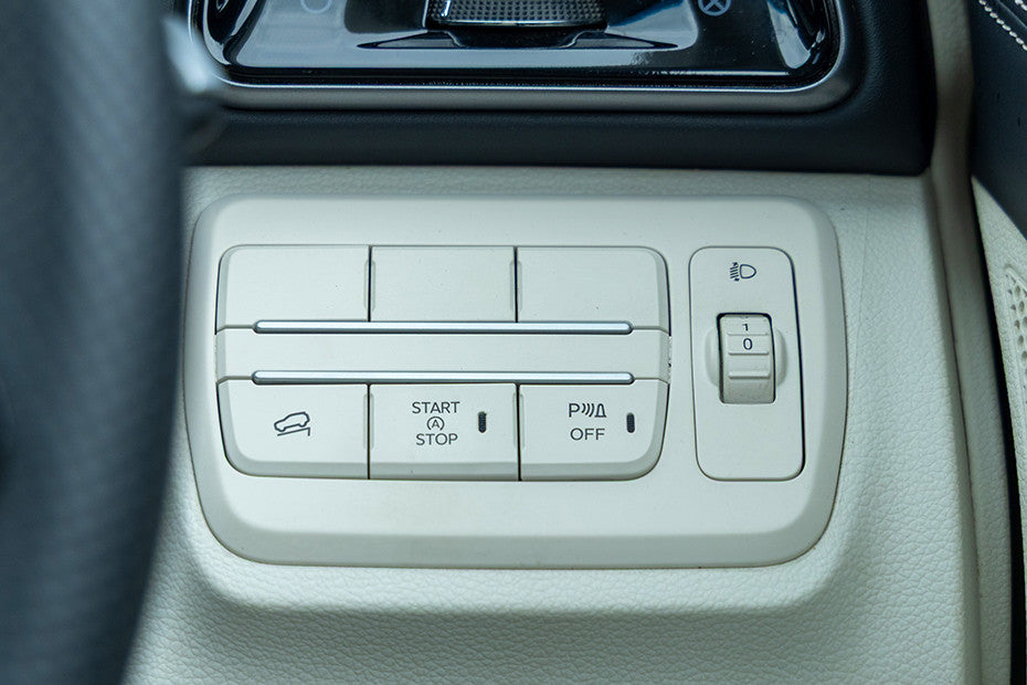 Mahindra XUV 3XO