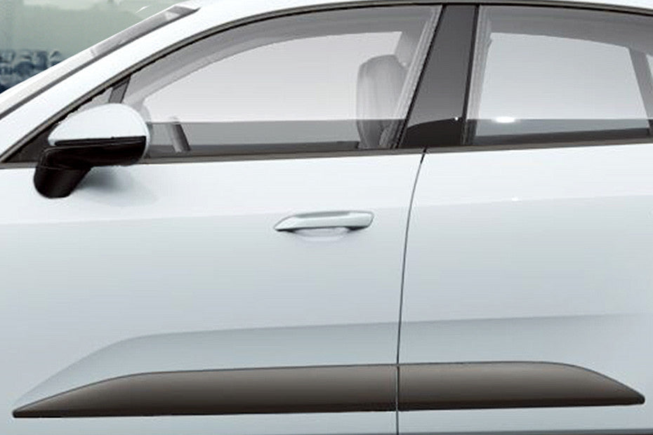Porsche Macan EV
