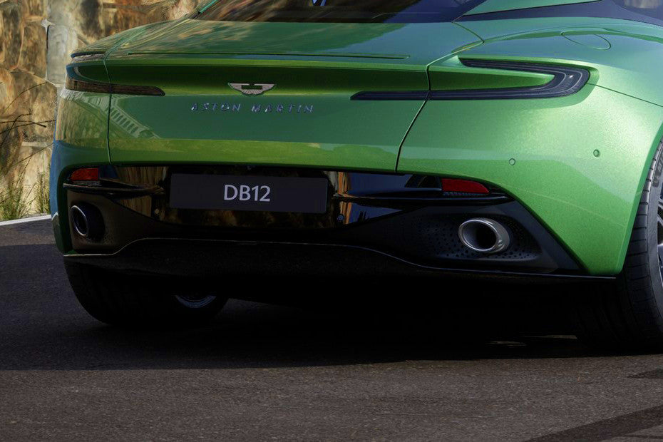 Aston Martin DB12