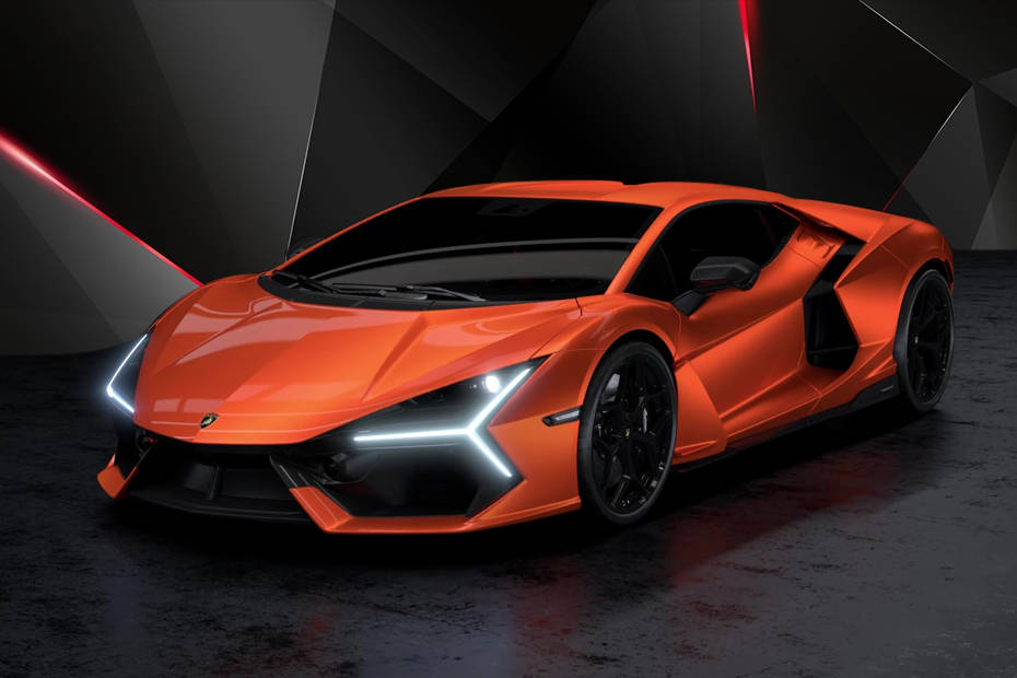 Lamborghini Revuelto
