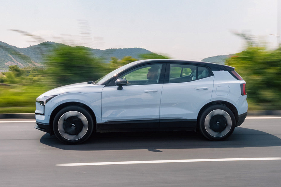 Volvo EX30