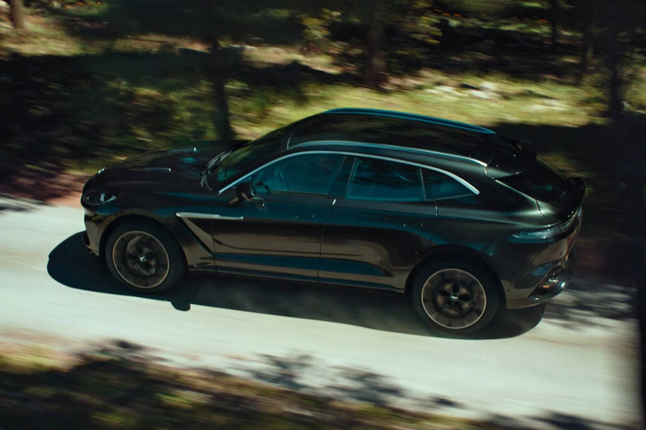 Aston Martin DBX