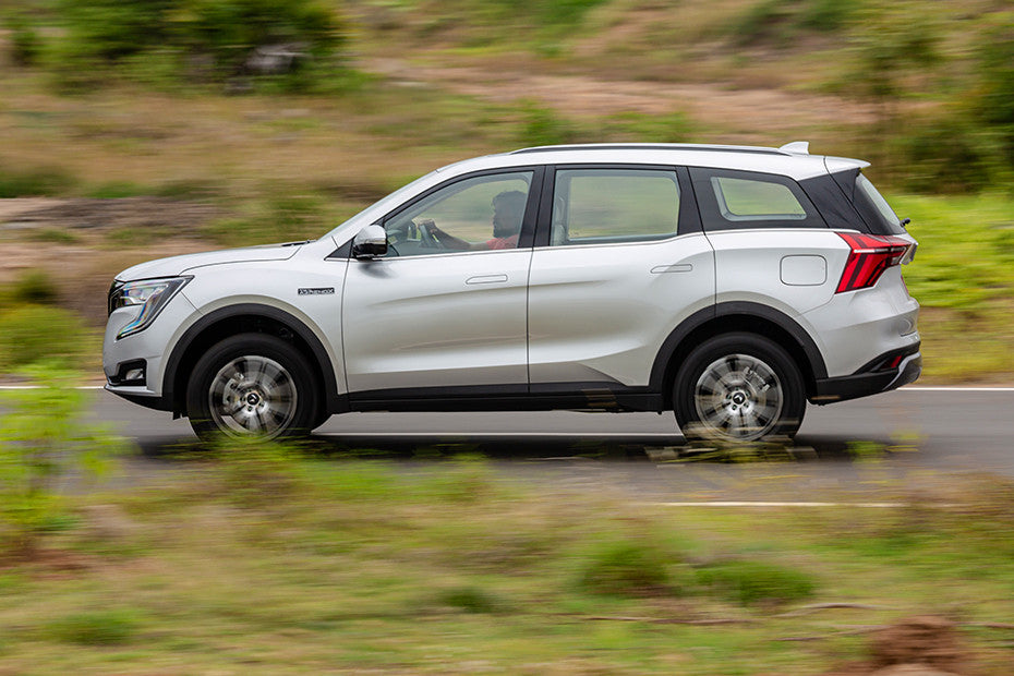 Mahindra XUV700