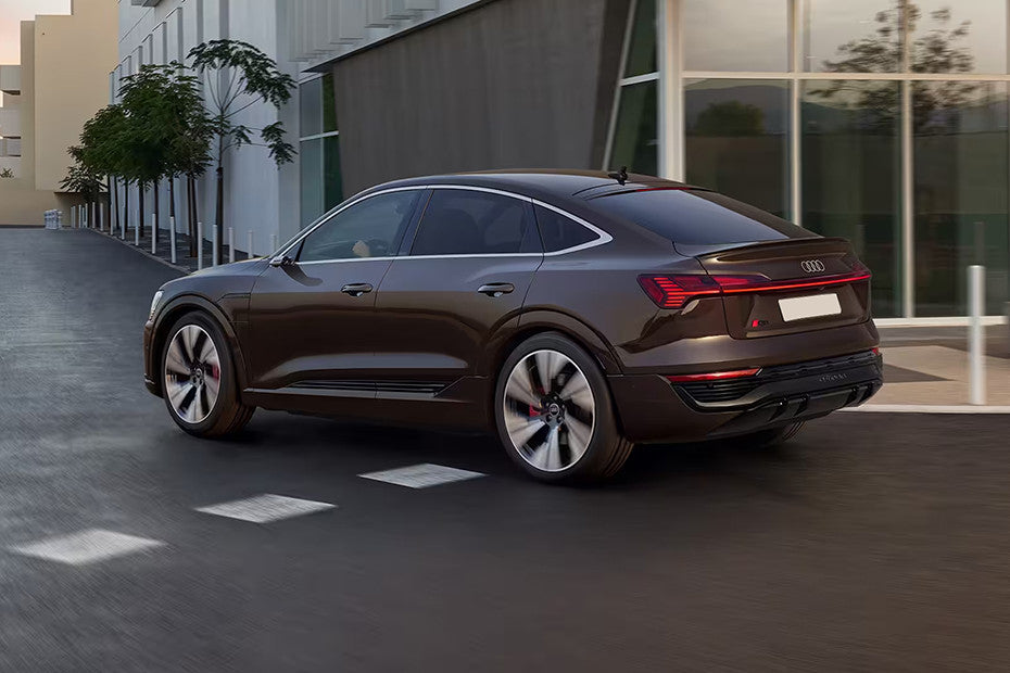 Audi Q8 Sportback e-tron