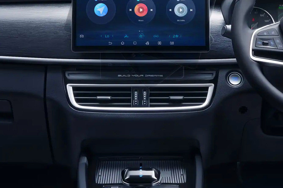 BYD eMAX 7