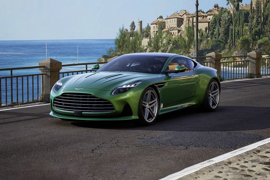 Aston Martin DB12