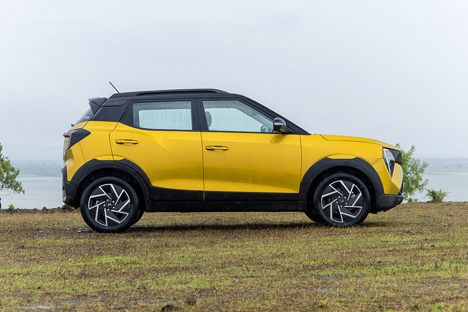 Mahindra XUV 3XO