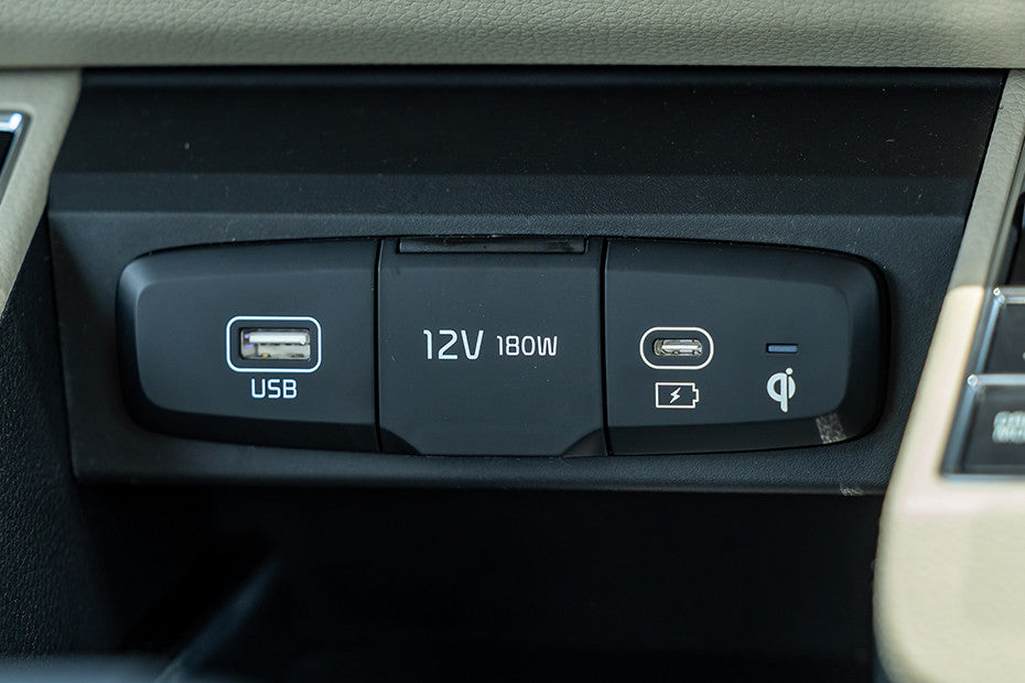 Kia Carens Clavis