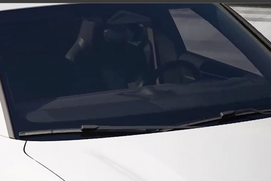 Porsche Macan EV