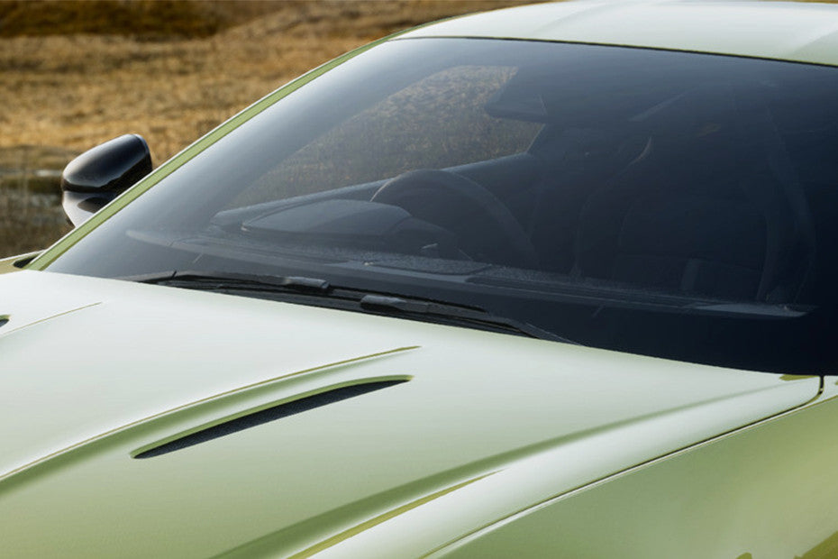 Aston Martin Vantage