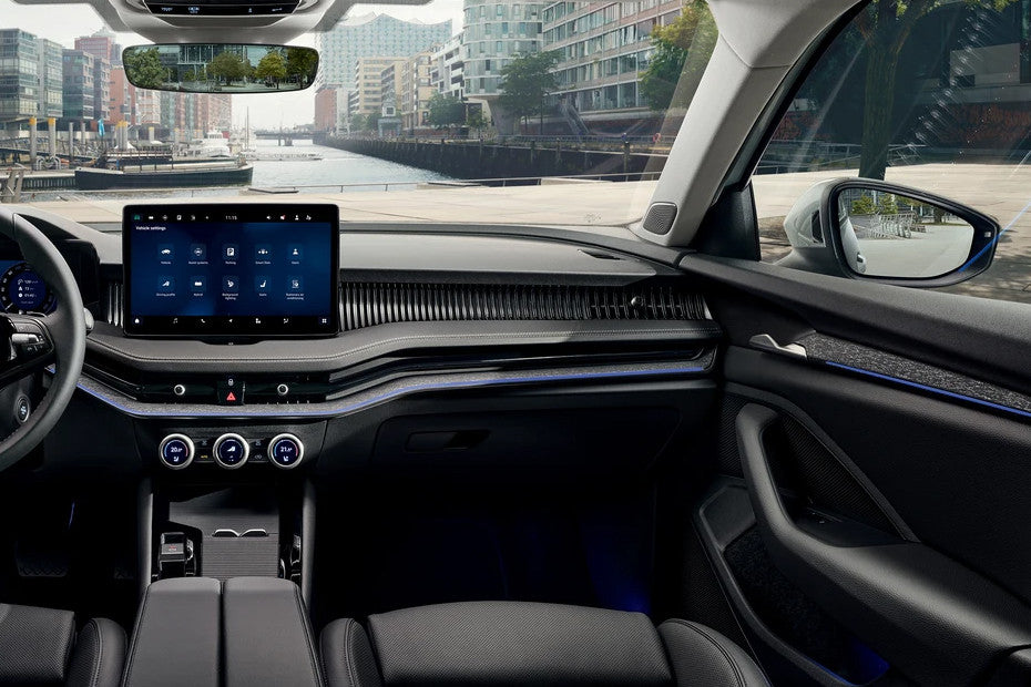 Skoda Superb 2025