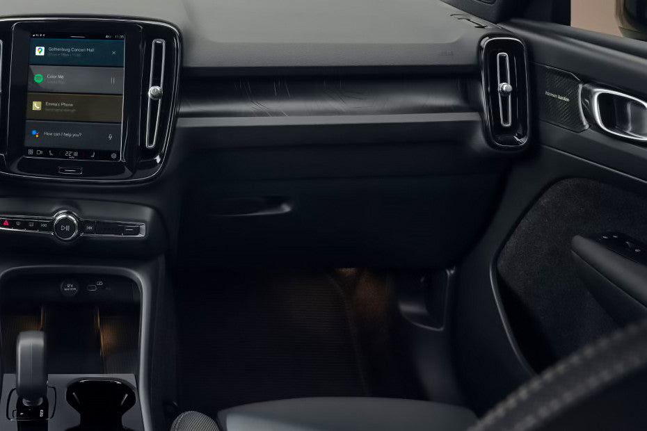 Volvo EX40
