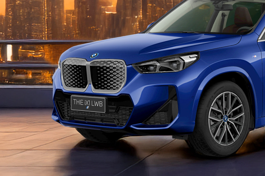 BMW iX1