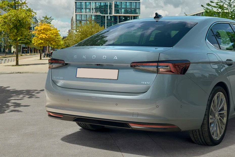 Skoda Superb 2025