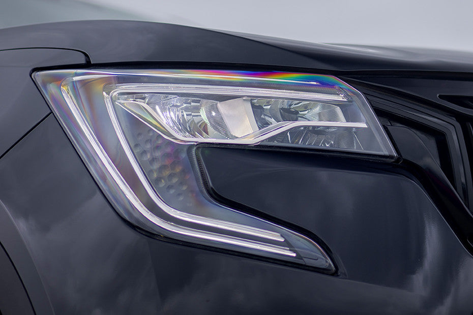 Mahindra XUV700