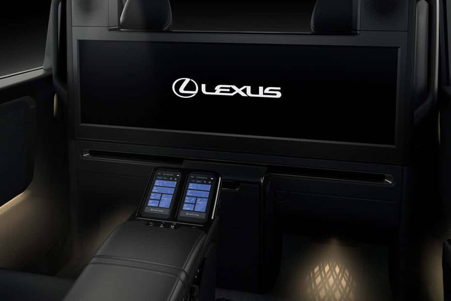 Lexus LM