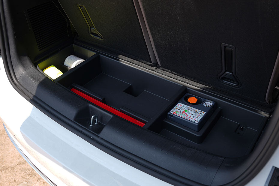BYD eMAX 7