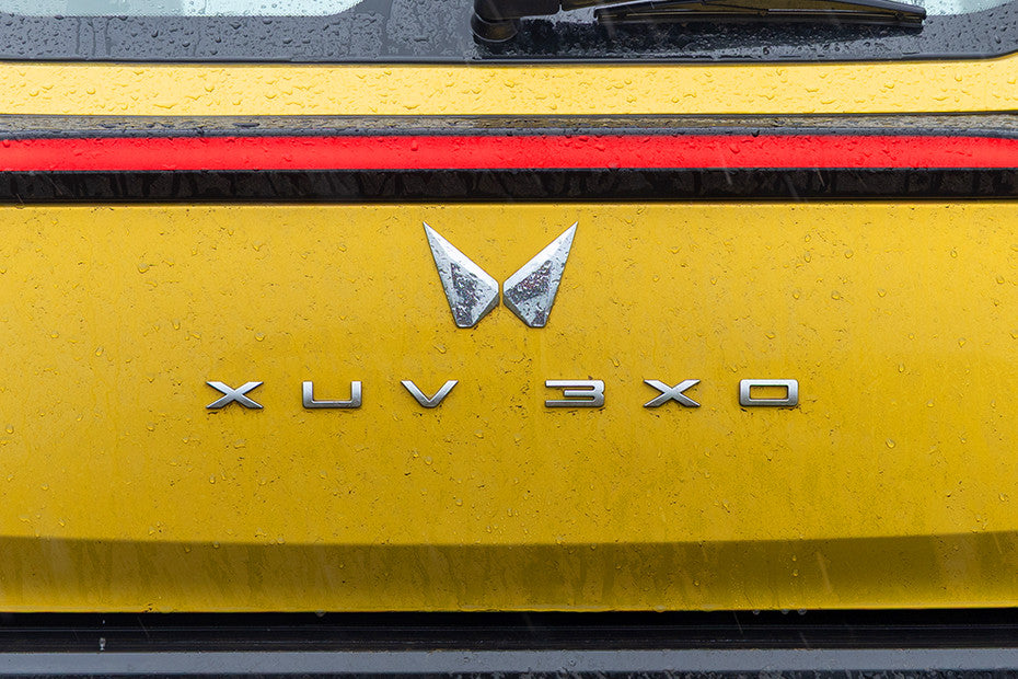 Mahindra XUV 3XO