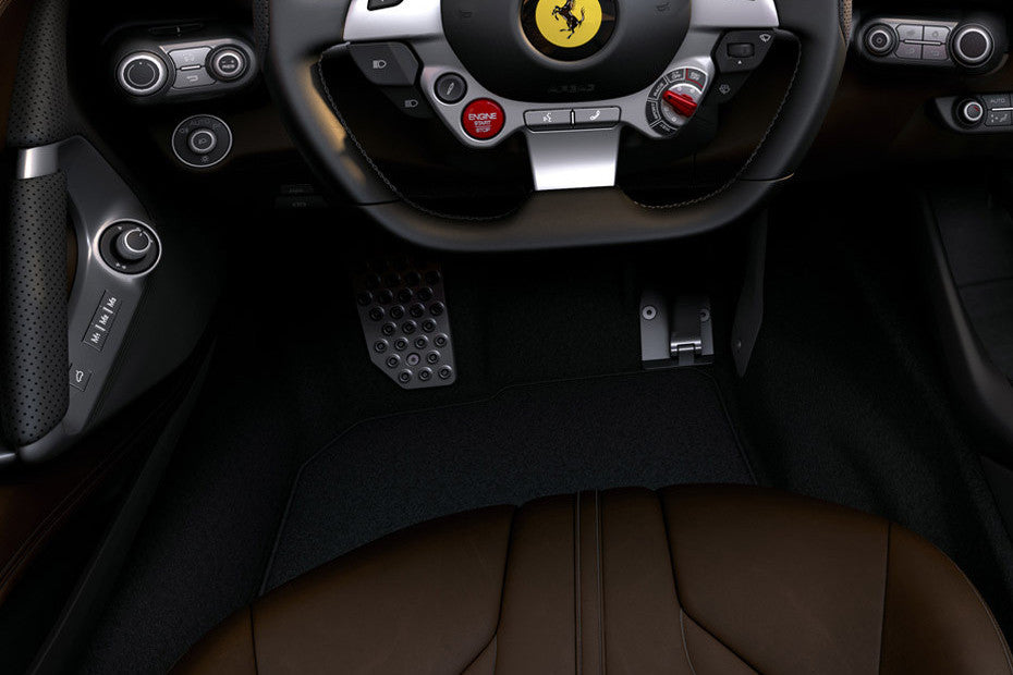 Ferrari 812