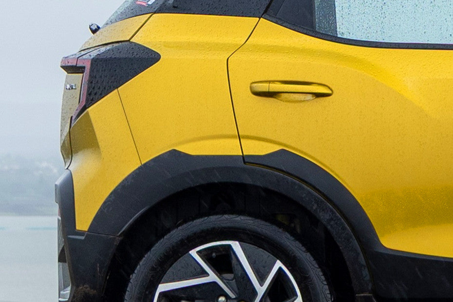 Mahindra XUV 3XO