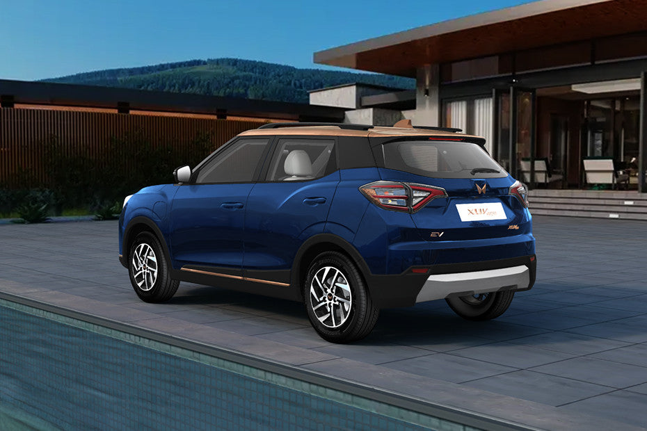 Mahindra XUV400 EV