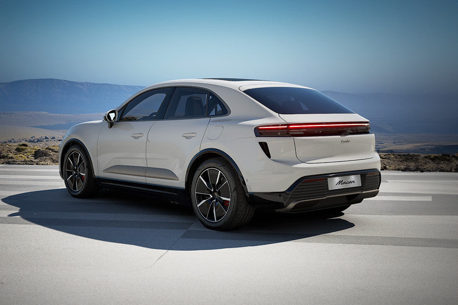 Porsche Macan EV