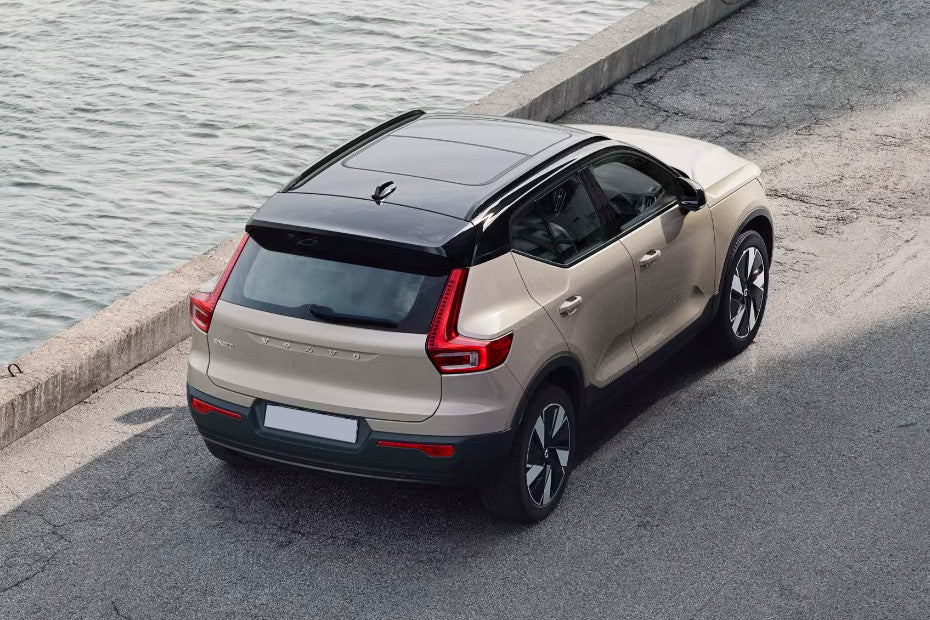 Volvo EX40