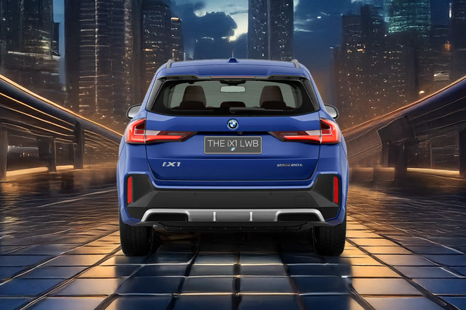 BMW iX1