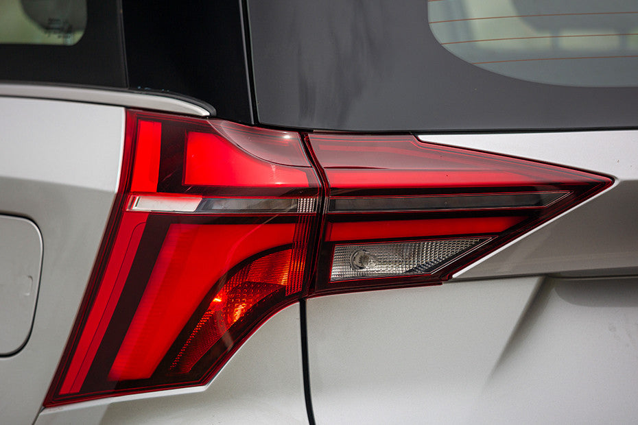 Mahindra XUV700