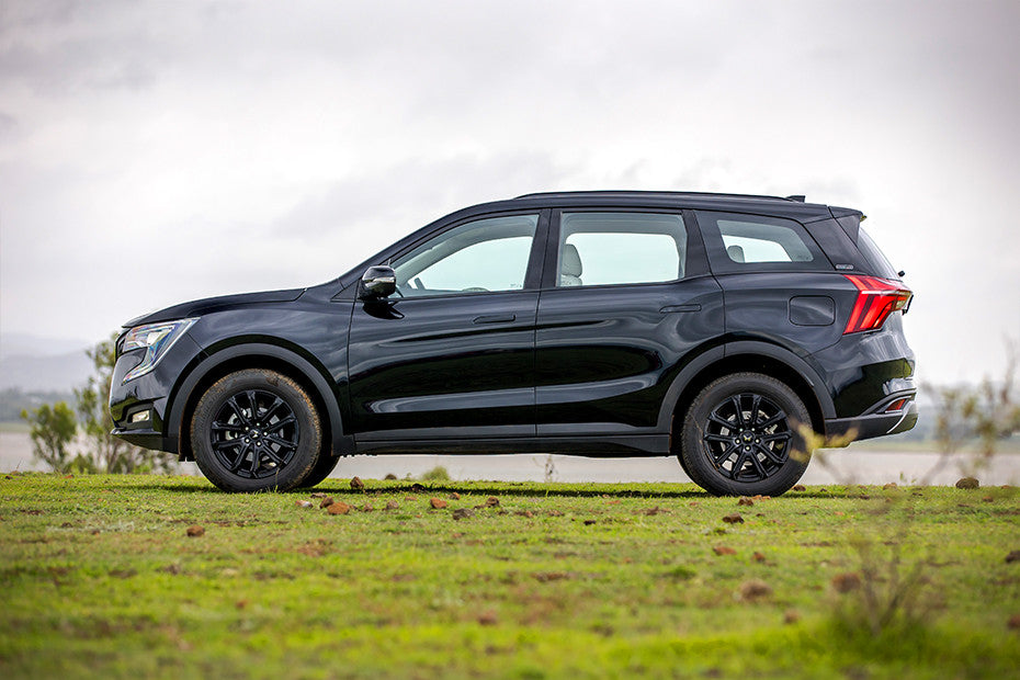 Mahindra XUV700