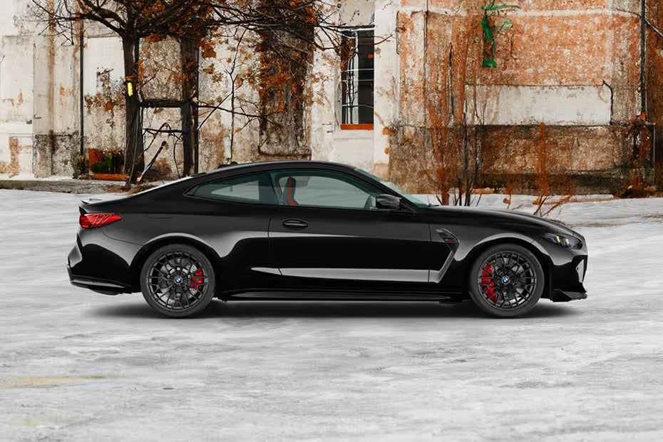 BMW M4 CS
