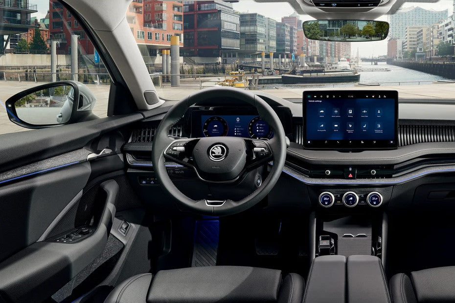 Skoda Superb 2025