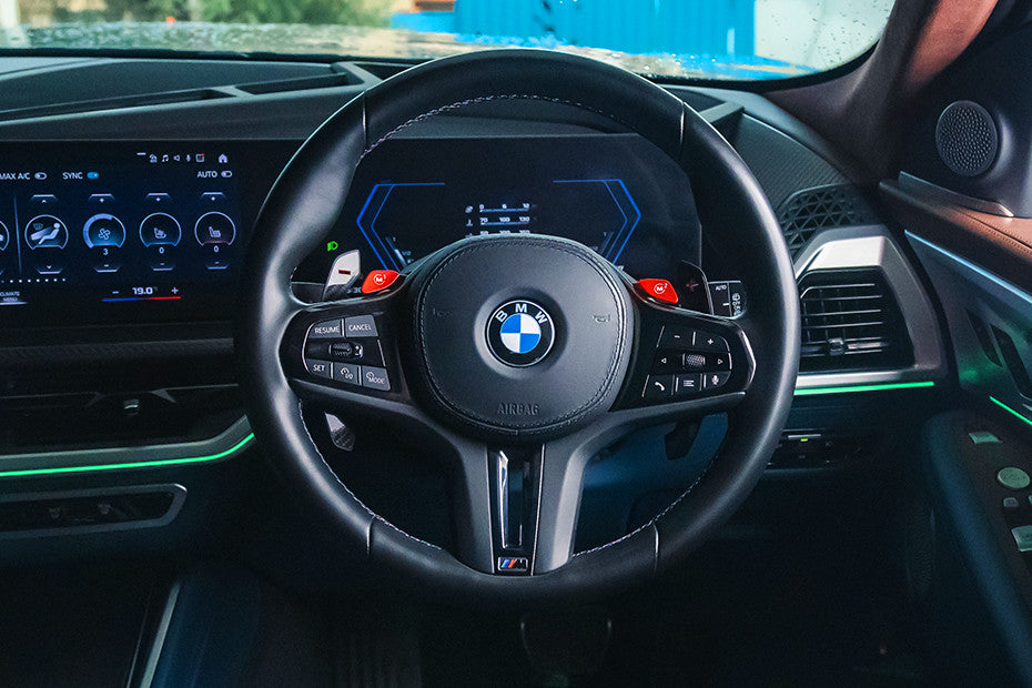 BMW XM