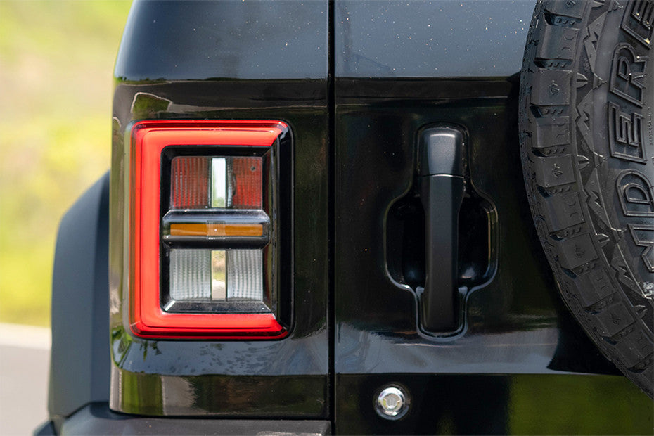 Mahindra Thar ROXX