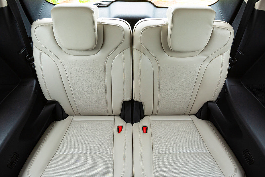 Mahindra XUV700