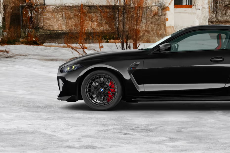BMW M4 CS