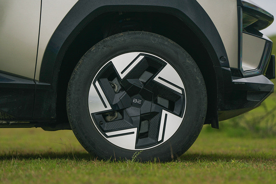 Mahindra BE 6