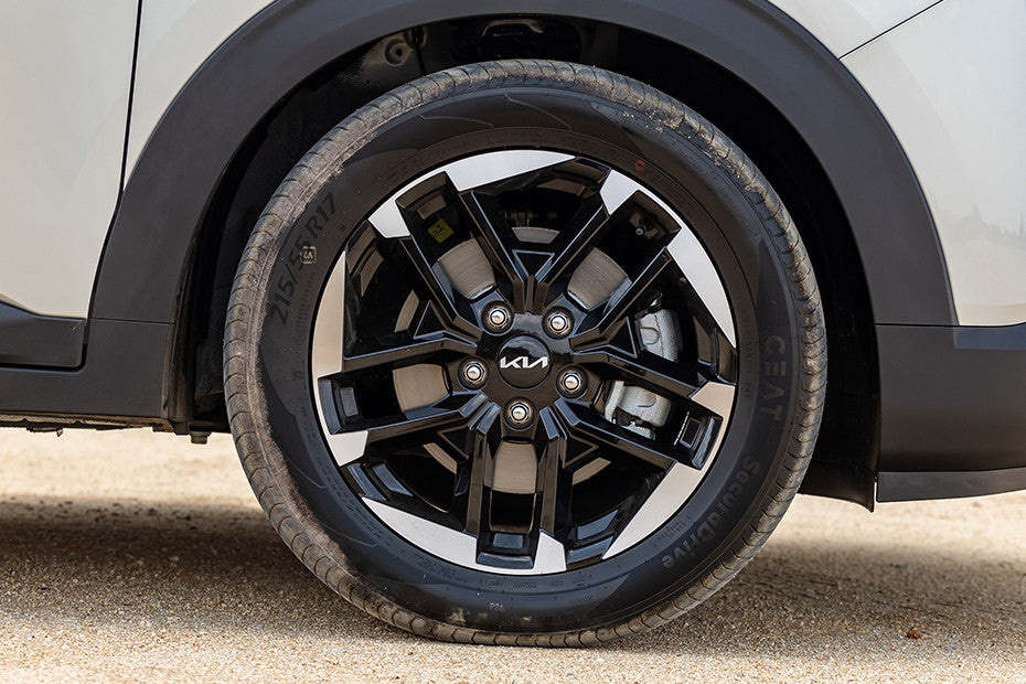 Kia Carens Clavis