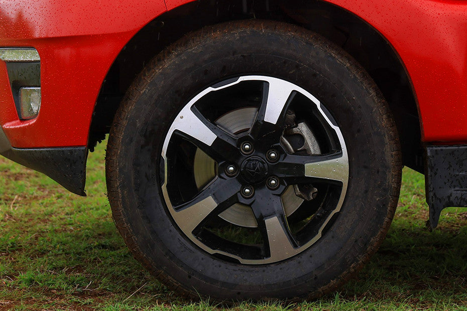 Mahindra Scorpio