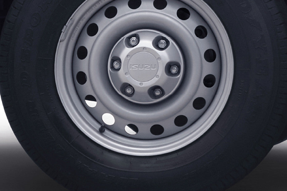 Isuzu S-CAB