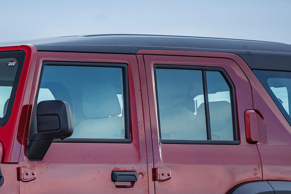 Mahindra Thar ROXX